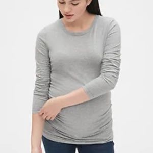 Gap Maternity Long-Sleeved Crewneck T-Shirt (Grey)